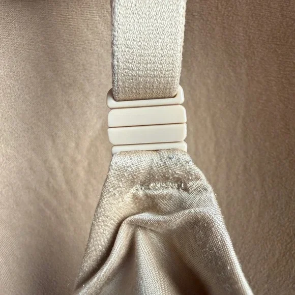 Victoria's Secret Perfect Shape Full Coverage Bra Tan Nude 36DDD F80 Underwire - Picture 3 of 5